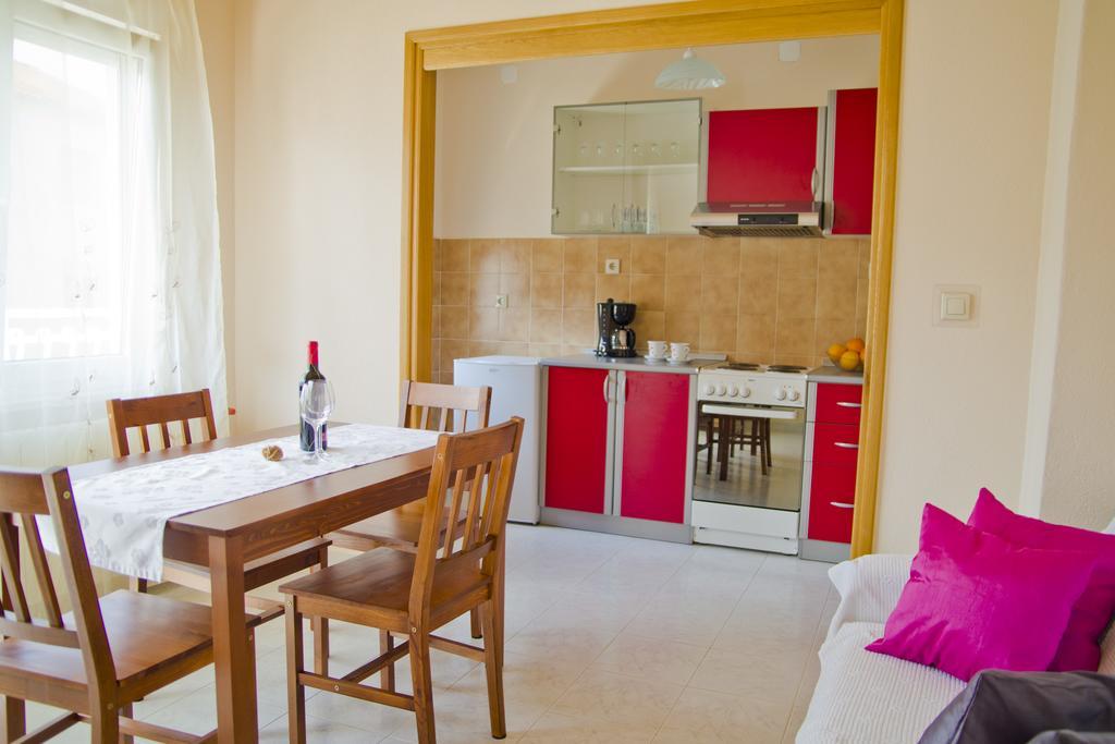 Apartment Annika สปลิท ภายนอก รูปภาพ