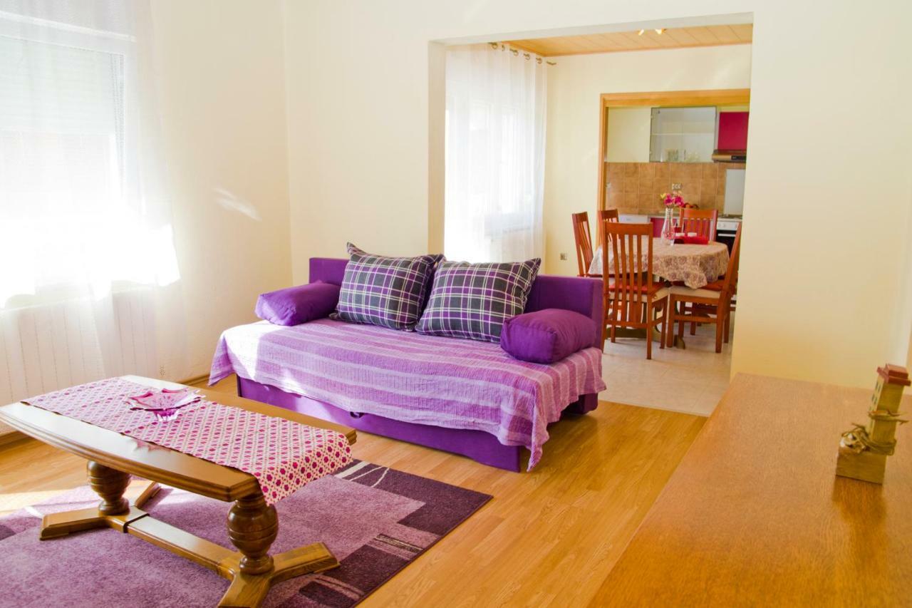 Apartment Annika สปลิท ภายนอก รูปภาพ